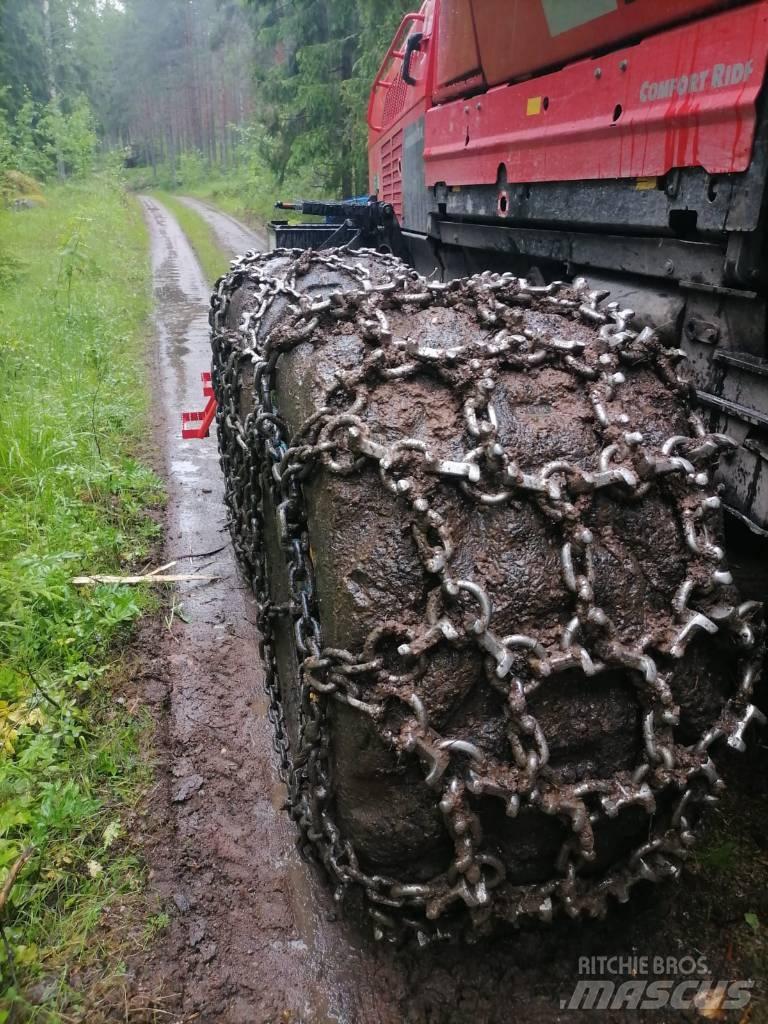 Komatsu 845 Форвардеры