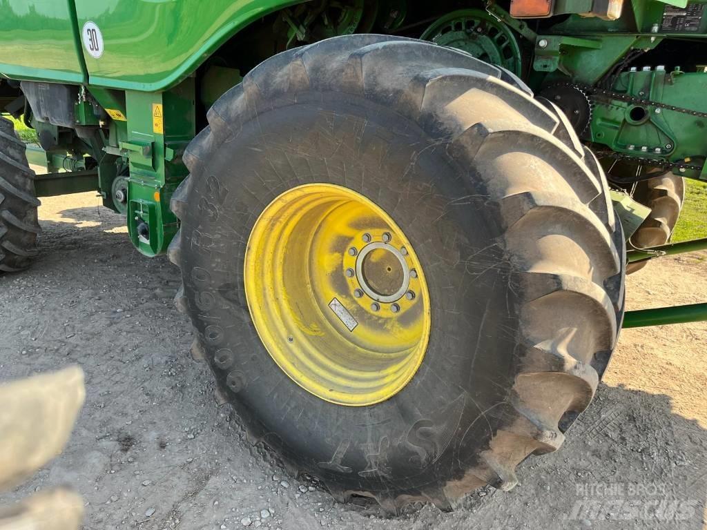 John Deere W 650 i Зерноуборочные комбайны