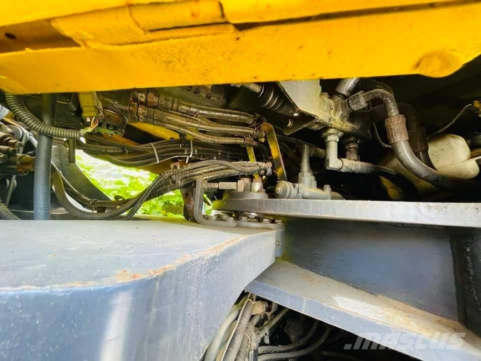 Komatsu wa470 Фронтальные погрузчики