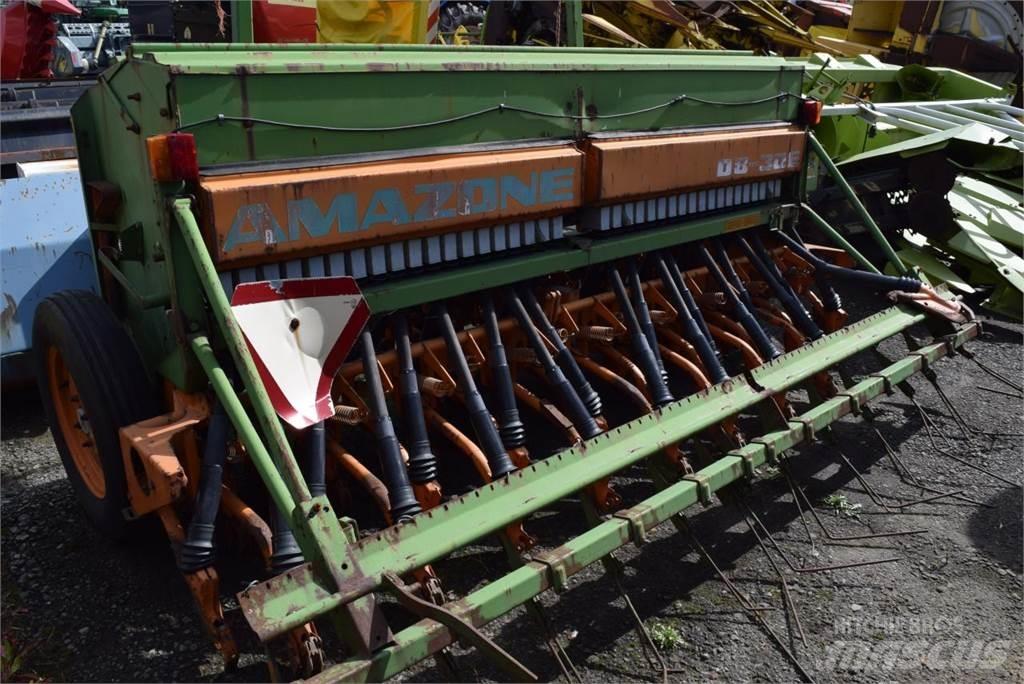 Amazone D8/30E Сеялки