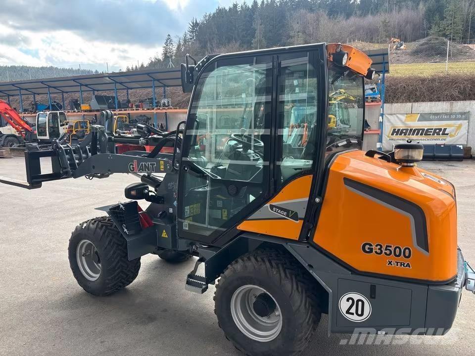 GiANT G 3500 X-tra Фронтальные погрузчики