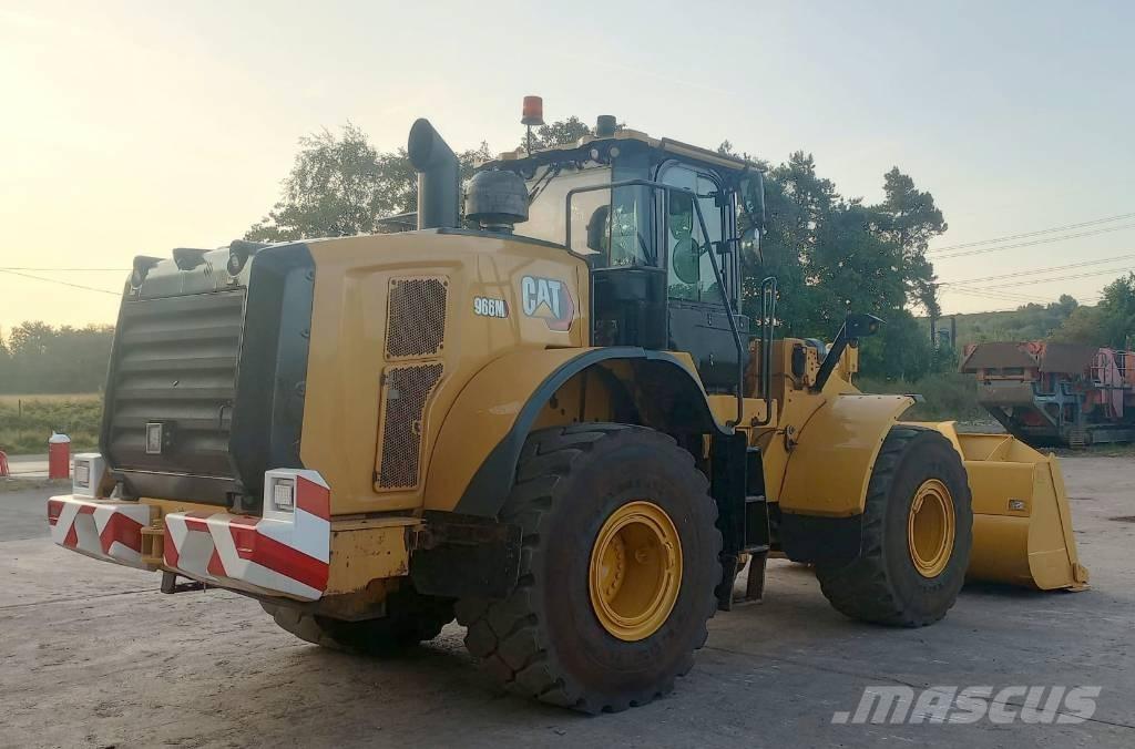 CAT 966 M Фронтальные погрузчики