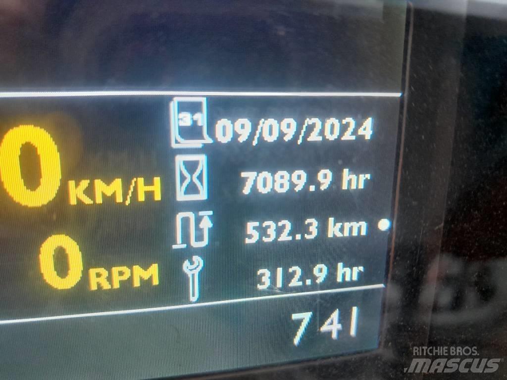 JCB TM 320 Сельскохозяйственные телескопические погрузчики