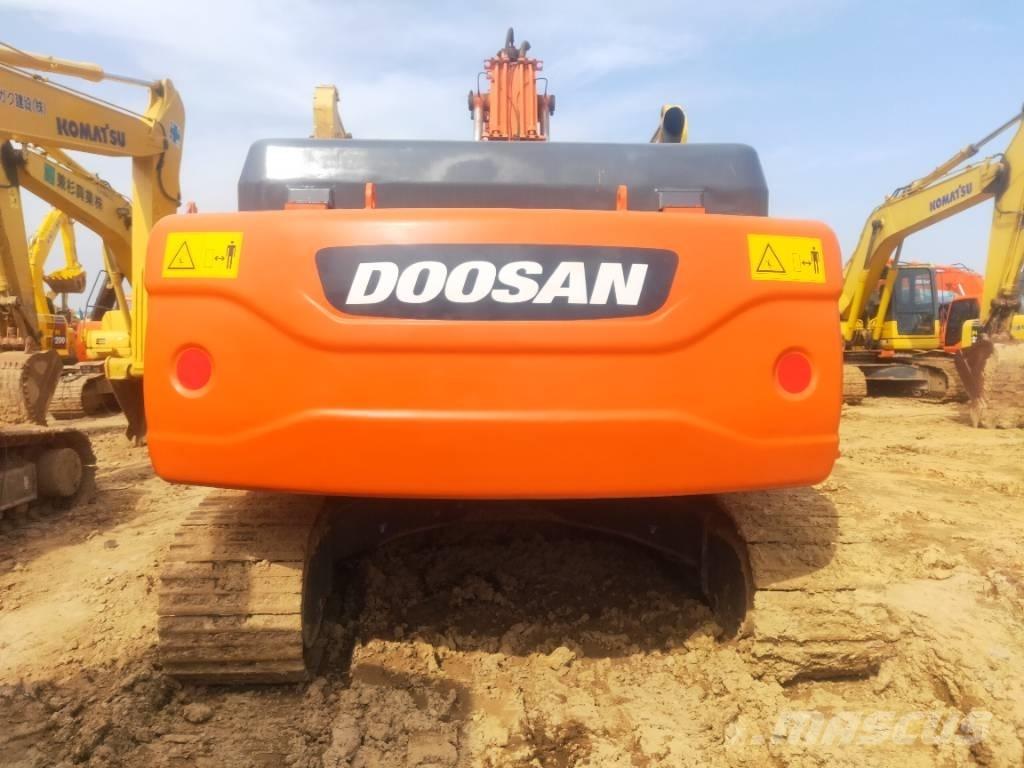 Doosan DX260LC Гусеничные экскаваторы