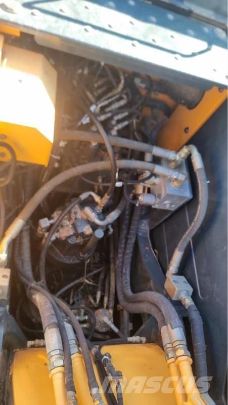 Hyundai HW145 Колёсные экскаваторы