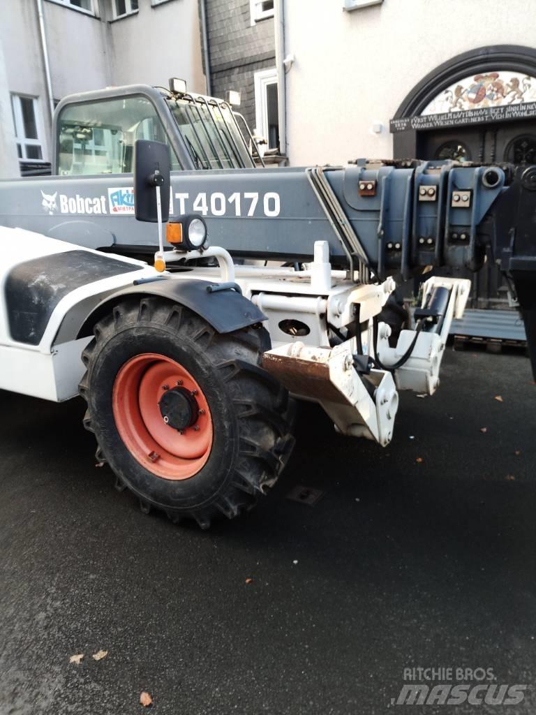 Bobcat B40170-D221 Телескопические погрузчики
