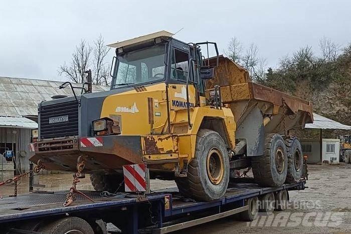 Komatsu HM300-2 Мини-самосвалы