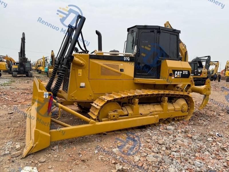 CAT D 7 G Гусеничные бульдозеры