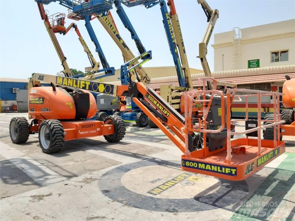 JLG 600AJ Коленчатые подъемники