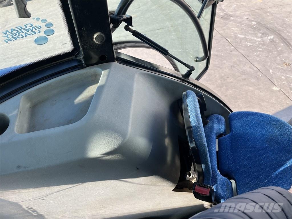 New Holland TD 5.95 Трактора