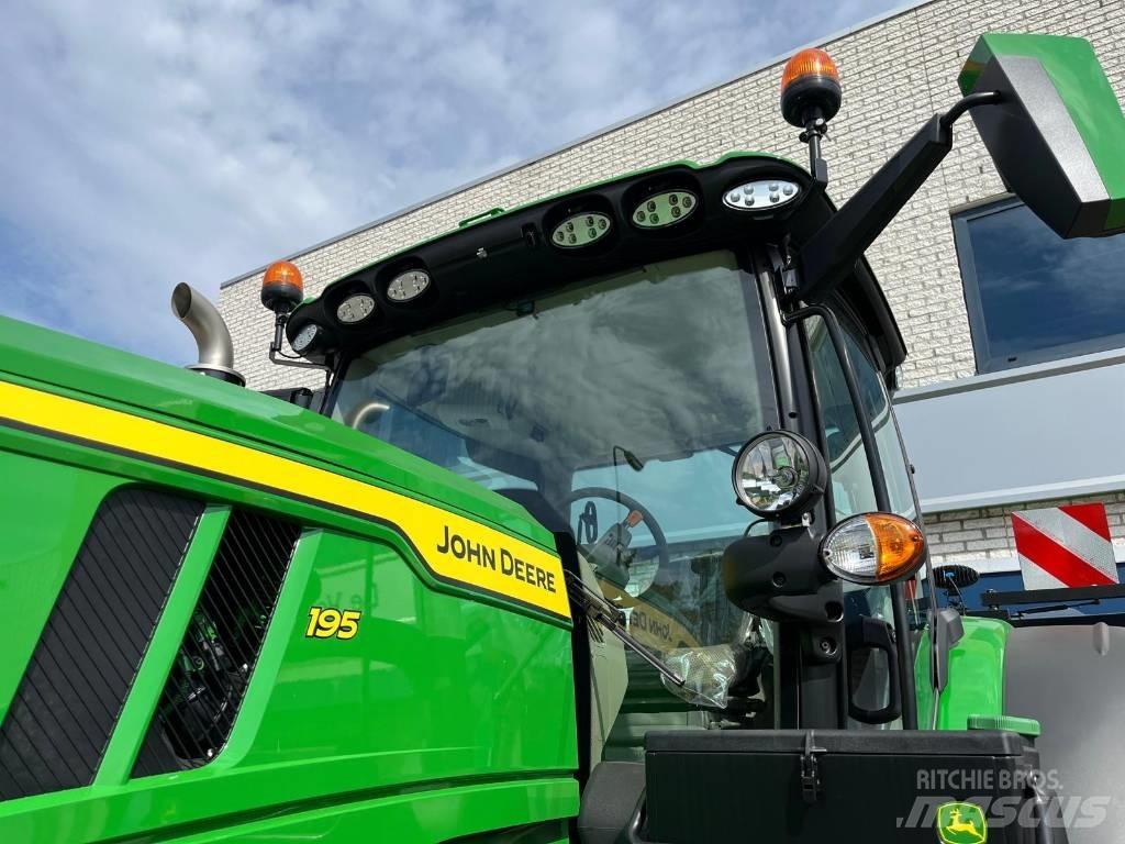 John Deere 6R195 Трактора