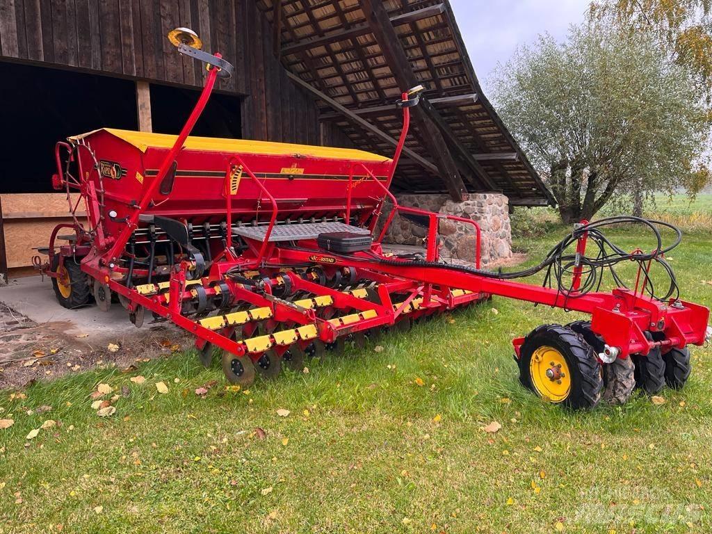 Väderstad Rapid400C Комбинированные сеялки