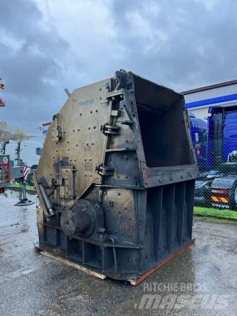 Metso NP 1415 Дробилки