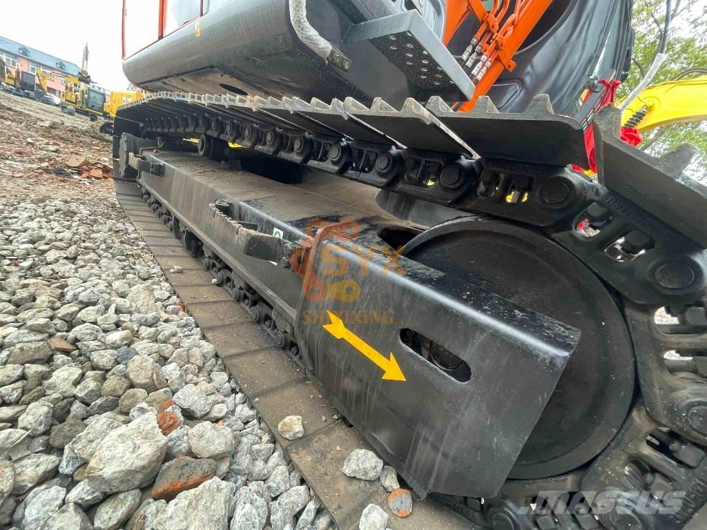 Hitachi ZX 120 Гусеничные экскаваторы