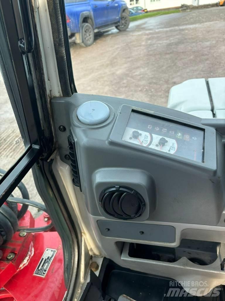 Takeuchi TB 250 Мини-экскаваторы
