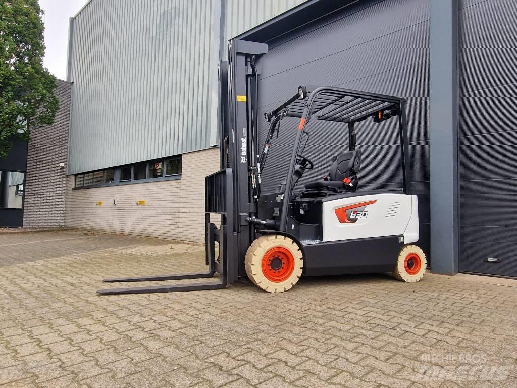 Bobcat B 30 X-7 Plus Электропогрузчики