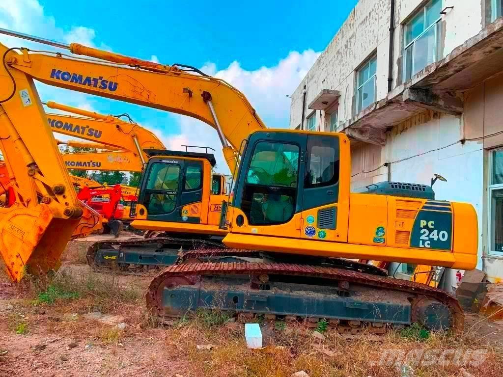 Komatsu PC 240 Гусеничные экскаваторы