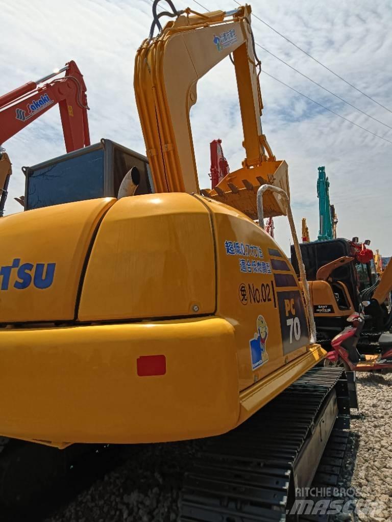 Komatsu PC 70 Гусеничные экскаваторы