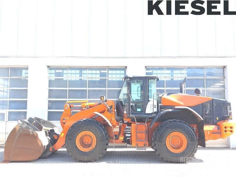 Hitachi ZW 310-6 Фронтальные погрузчики