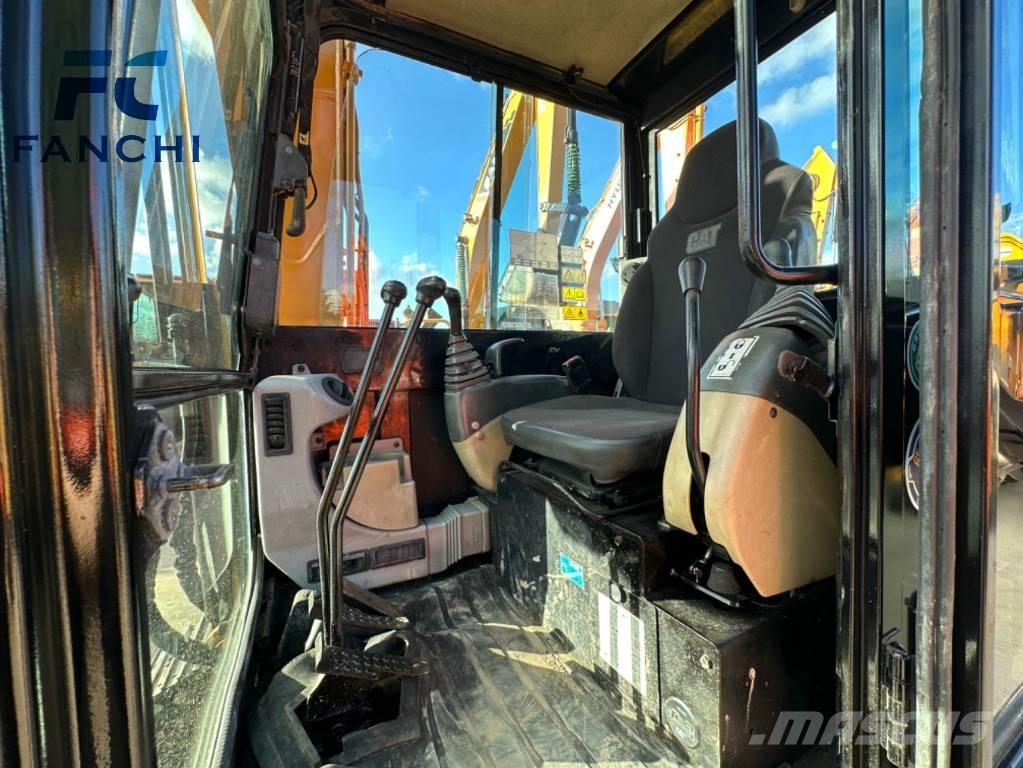 CAT 305.5e2 Гусеничные экскаваторы