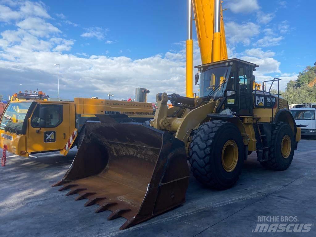 CAT 966M XE Фронтальные погрузчики