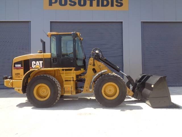 CAT 930 G Фронтальные погрузчики