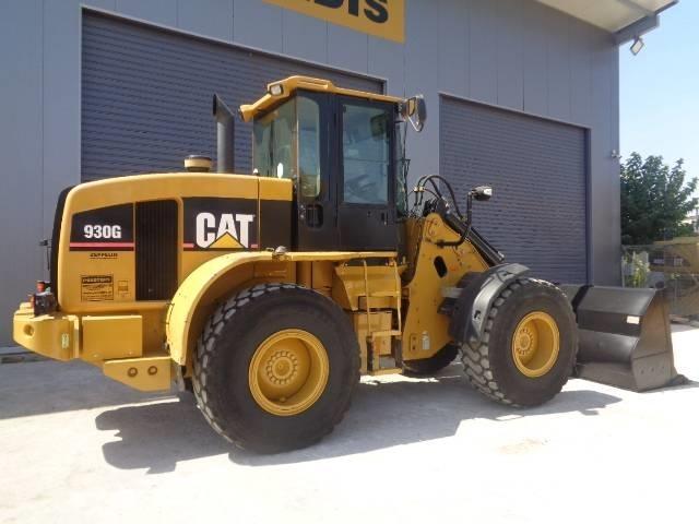 CAT 930 G Фронтальные погрузчики