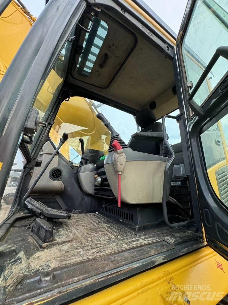 Komatsu PC 400-7 Гусеничные экскаваторы