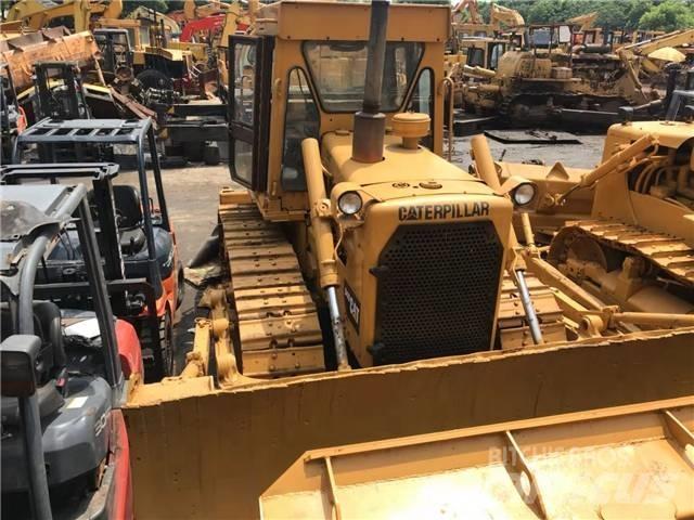 CAT D 6 D Гусеничные бульдозеры