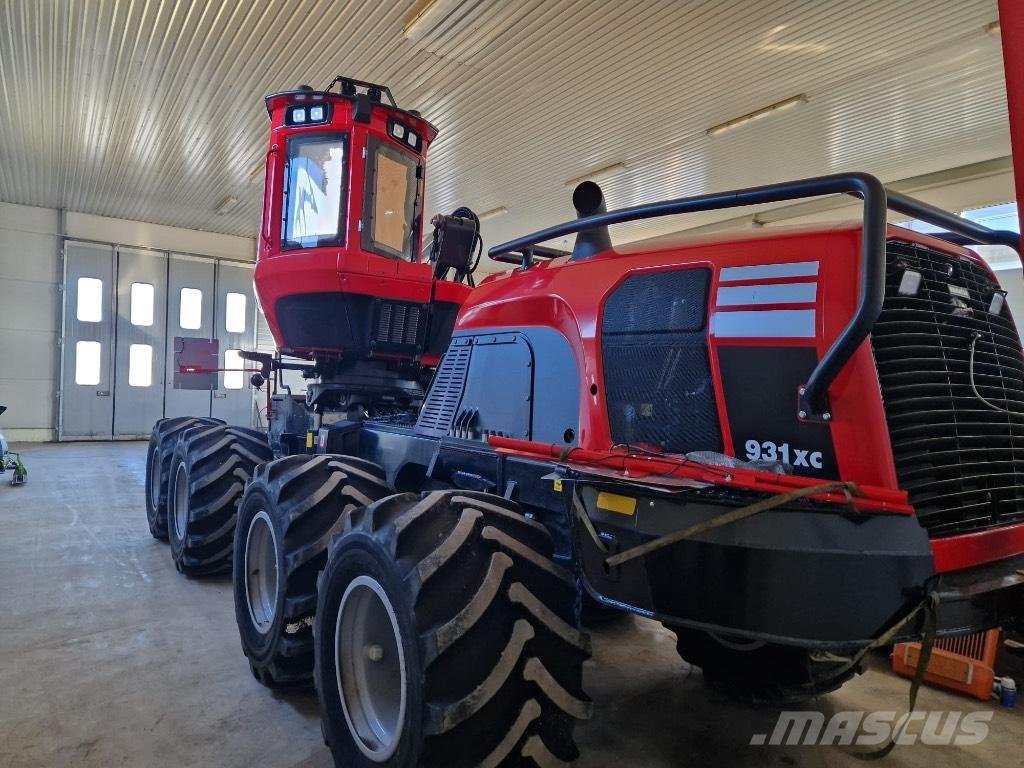Komatsu 931 XC Харвестеры
