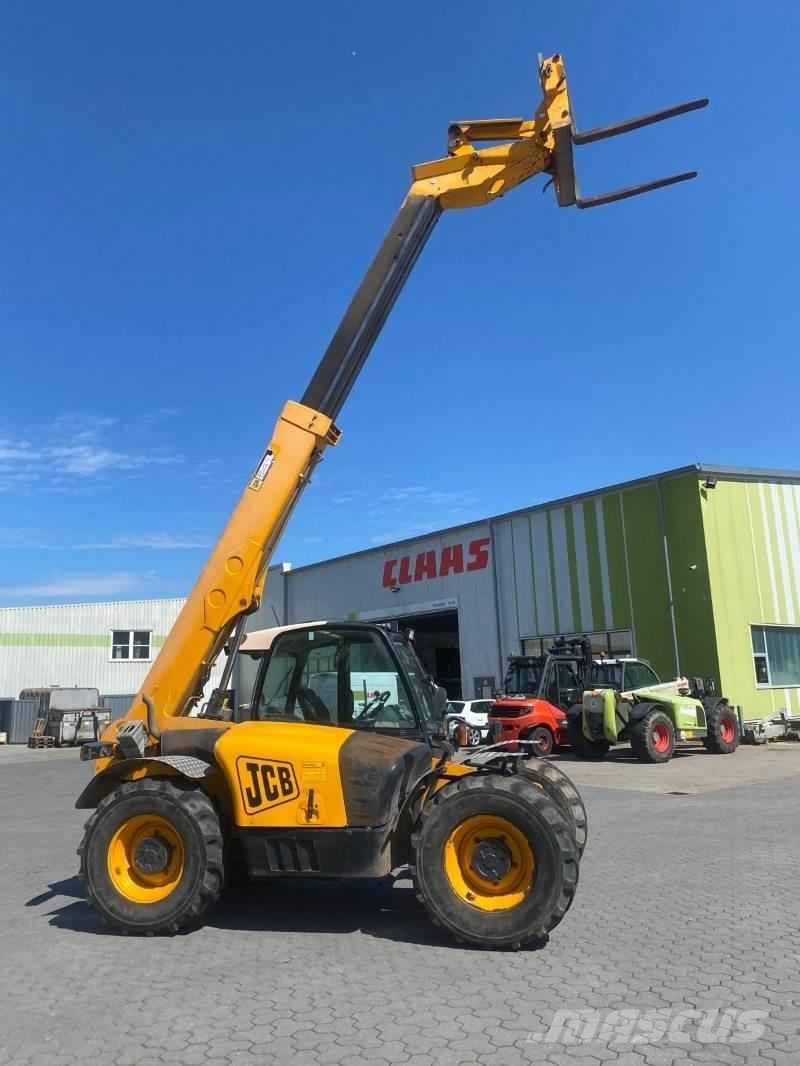 JCB 541-70 Телескопические погрузчики