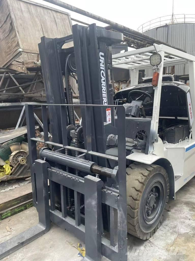 TCM 5 TON Дизельные погрузчики