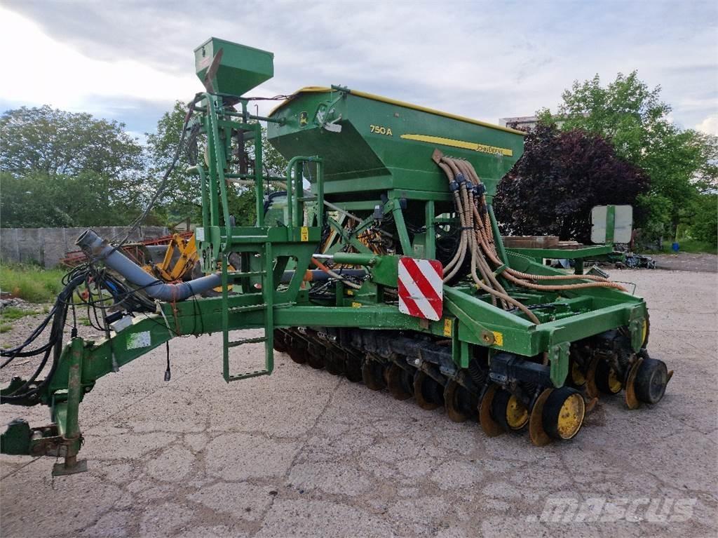 John Deere 750 A Комбинированные сеялки
