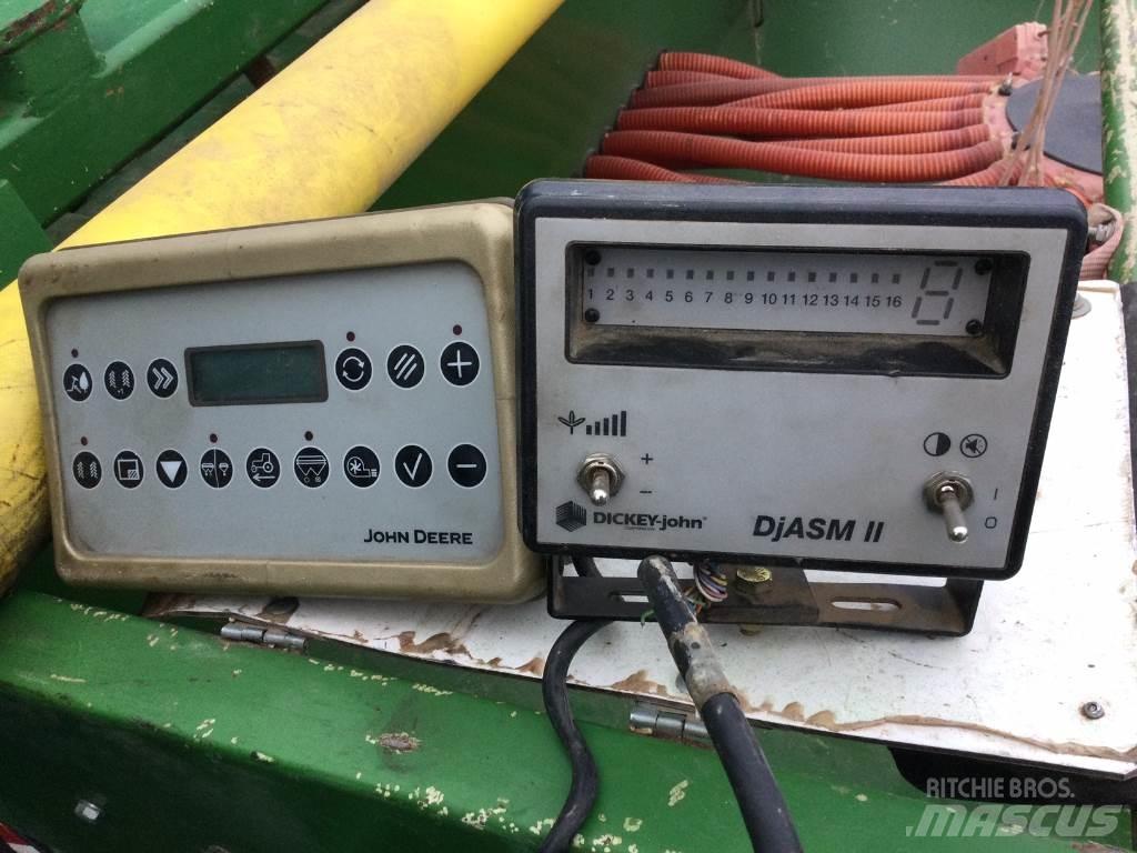 John Deere 750 A Комбинированные сеялки