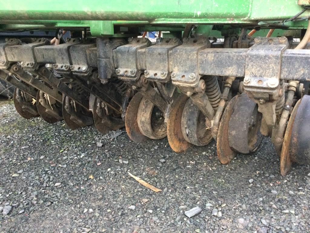 John Deere 750 A Комбинированные сеялки