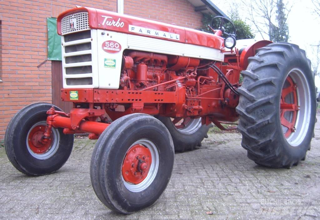 Farmall 560 Трактора