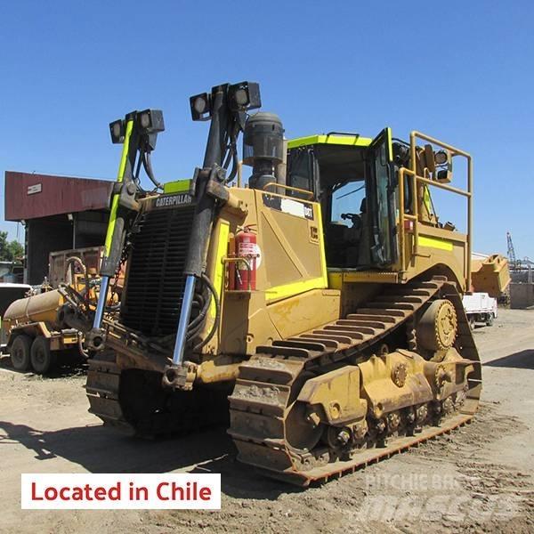 CAT D8T-15 Гусеничные бульдозеры