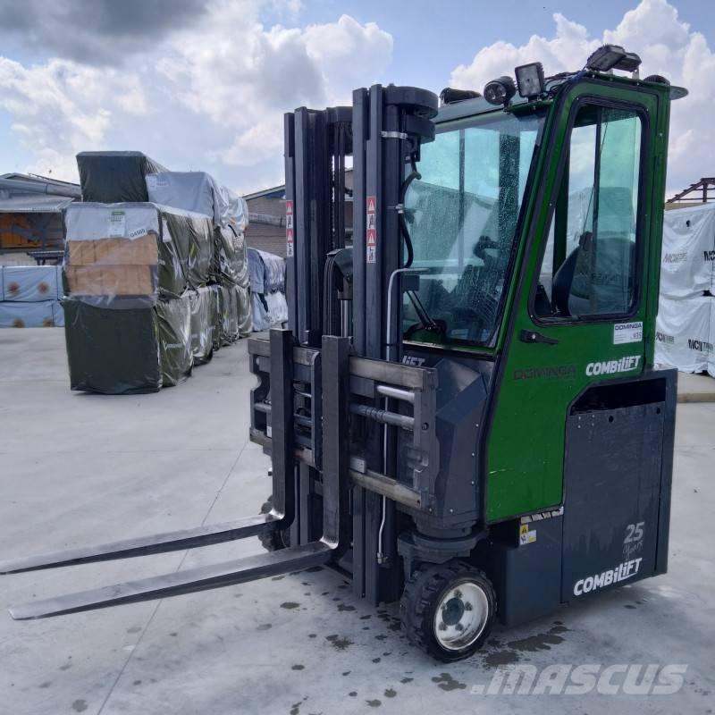 Combilift CBE 2500 4-x ходовые ричтраки
