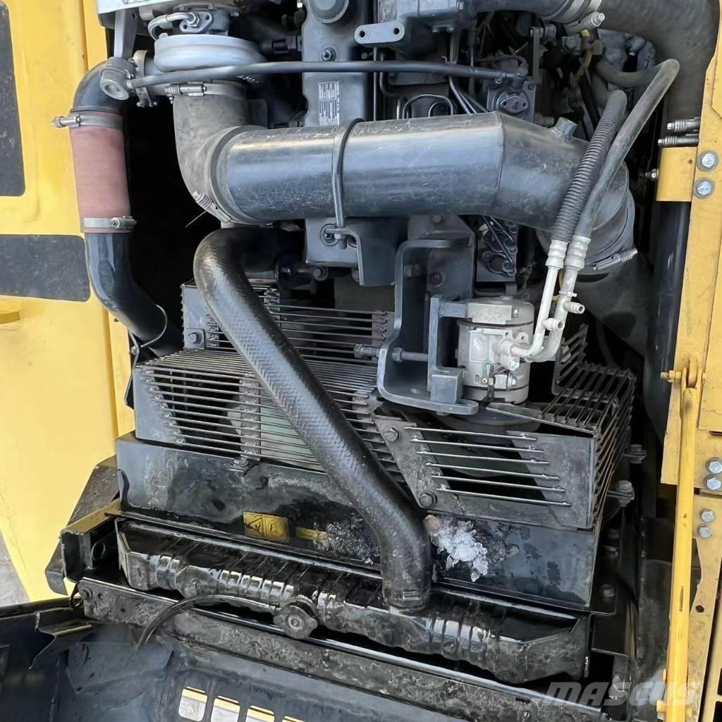 Komatsu PC 360-7 Гусеничные экскаваторы