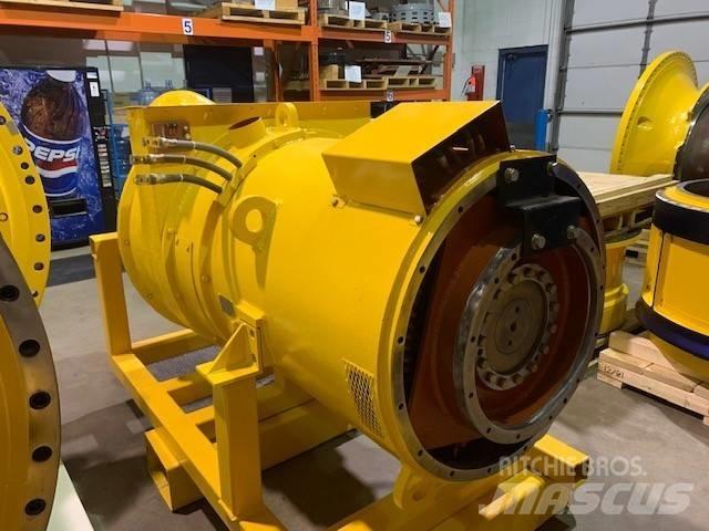 Komatsu 830 E Шарнирно-сочленённые самосвалы