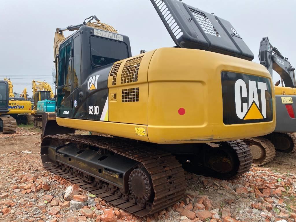 CAT 320 D L Гусеничные экскаваторы