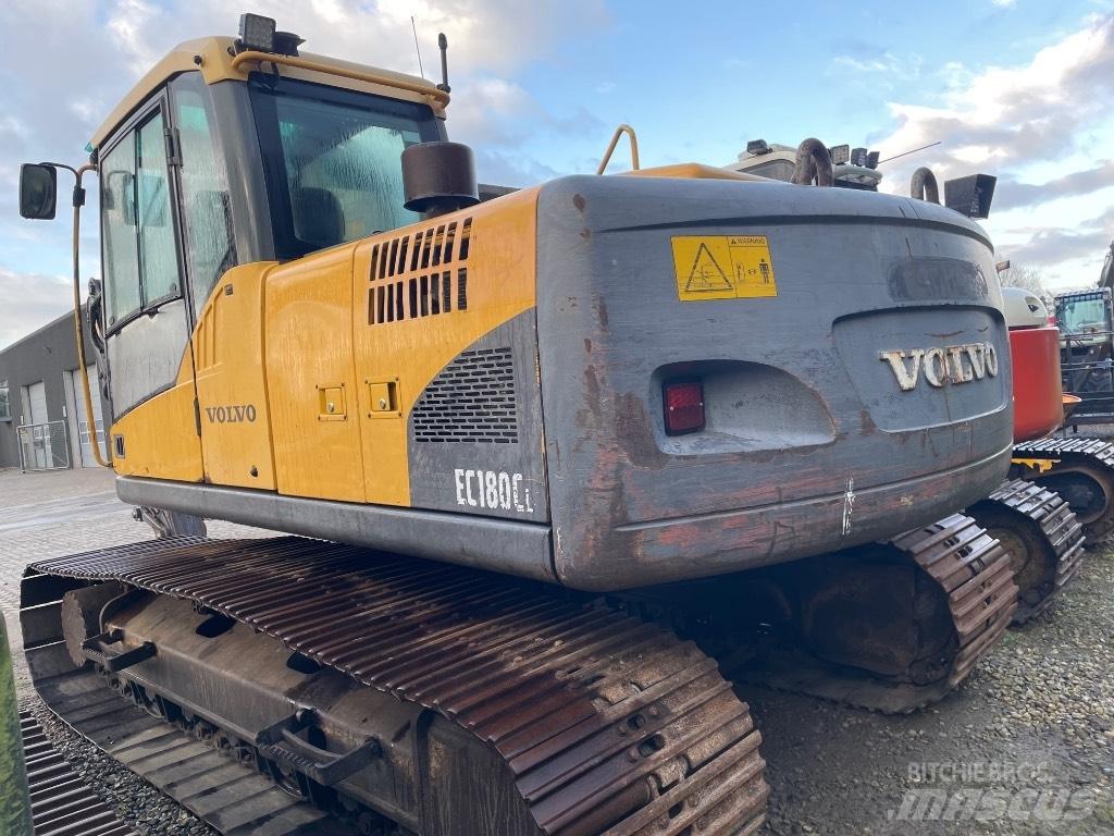 Volvo EC180C Гусеничные экскаваторы