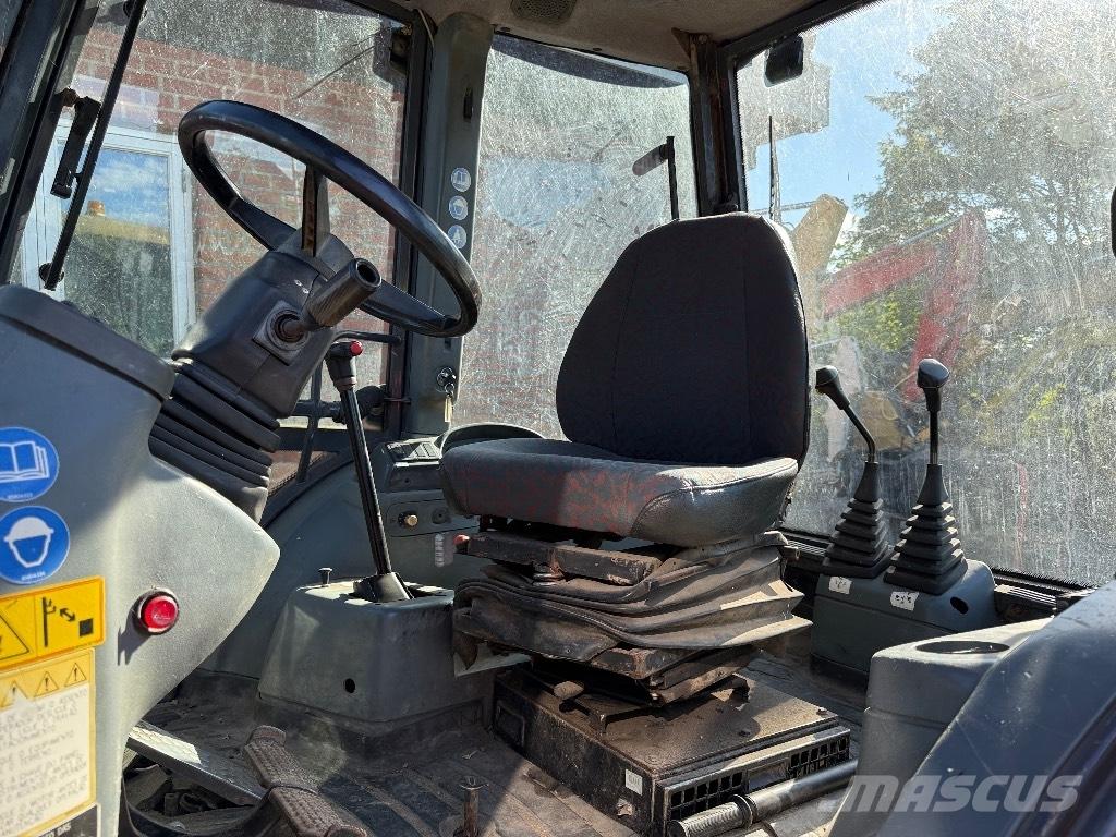 New Holland NH 95 Экскаваторы-погрузчики