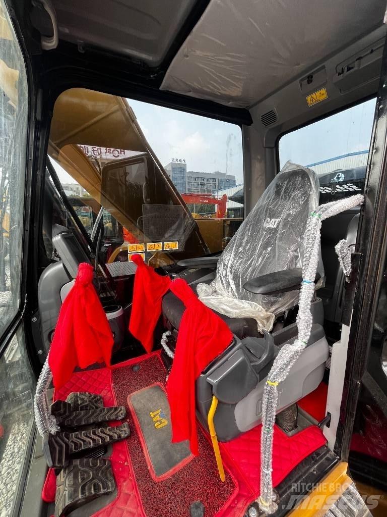 CAT 320 D2L Гусеничные экскаваторы