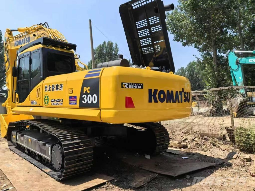 Komatsu PC 300 Гусеничные экскаваторы