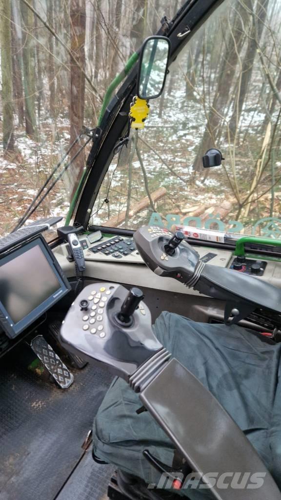 John Deere 770 D Харвестеры