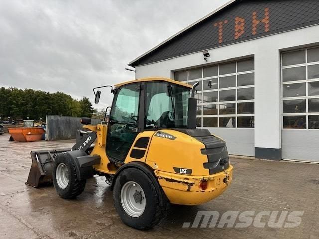 Volvo L 25 F Фронтальные погрузчики