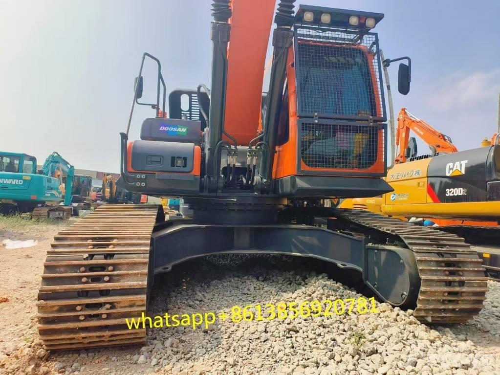 Doosan DX 225 Гусеничные экскаваторы