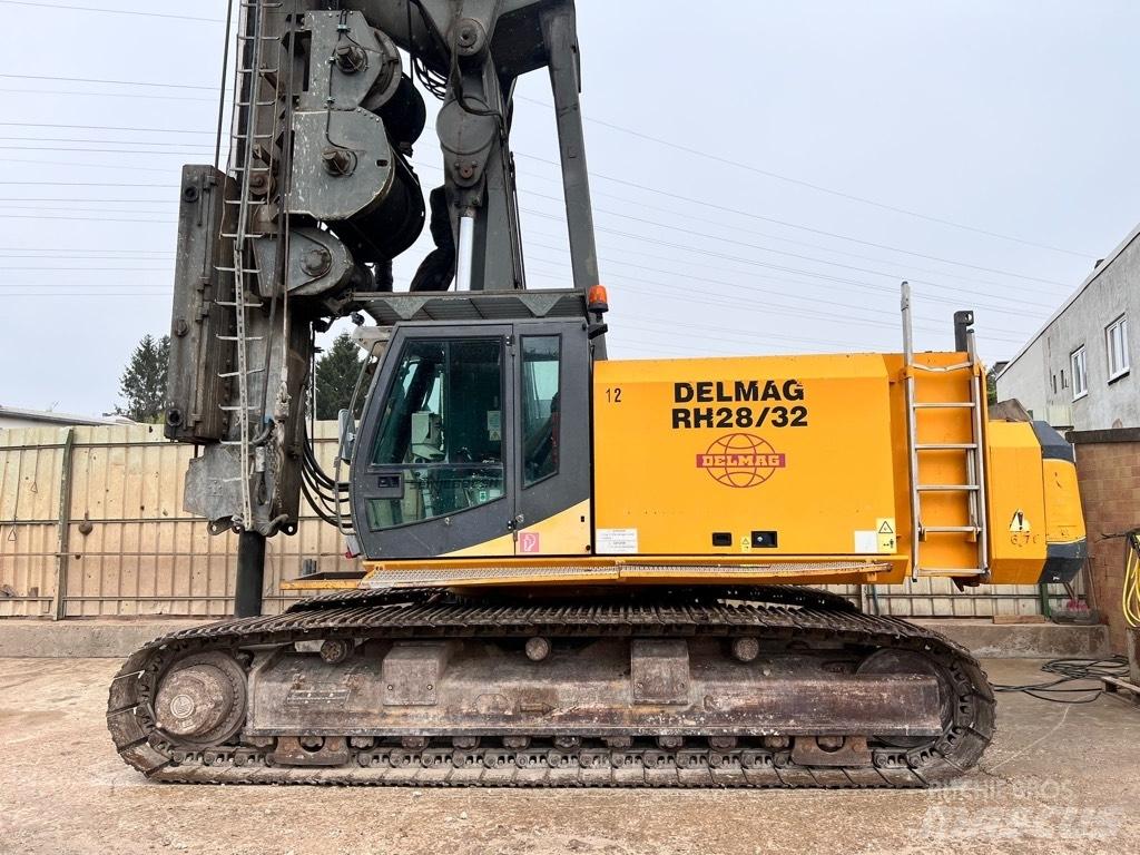 Delmag RH 28 / 32 Гусеничные буровые установки