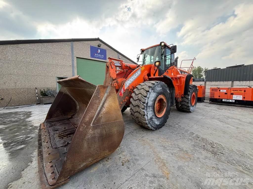Doosan DL550 Фронтальные погрузчики